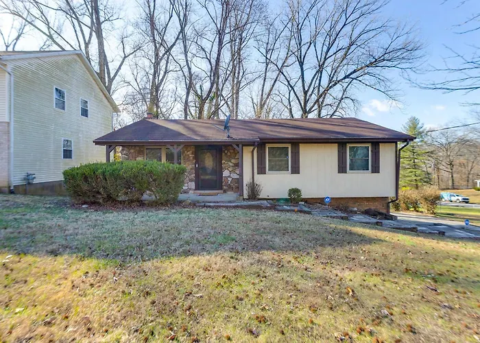 12 Mi To Dtwn St Louis: Family W/ Fireplaces!