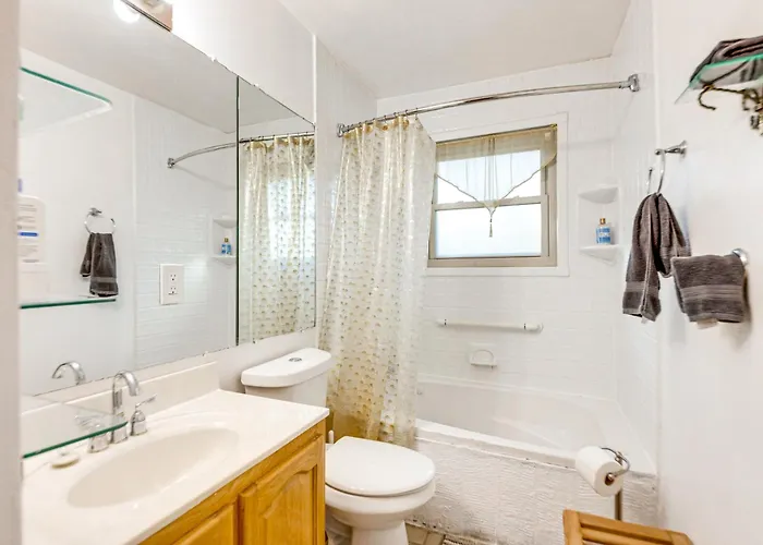12 Mi To Dtwn St Louis: Family W/ Fireplaces! * Belleville